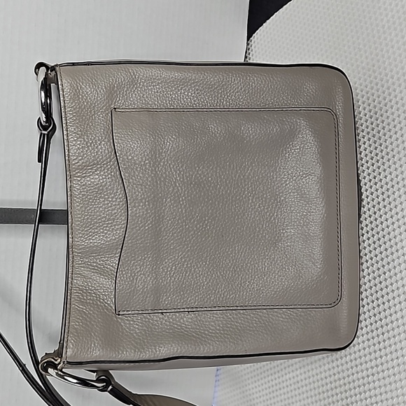 Rebecca minkoff Jody pebbled leather crossbody bag in grey - Picture 2 of 10